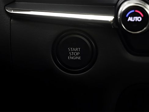 New 2025 MAZDA CX-30 AWD 2.5 S w/ Preferred Package image 28