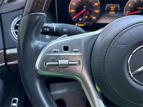 Used 2019 Mercedes-Benz S 560 4MATIC Sedan w/ AMG Line Exterior image 36