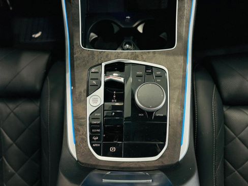 Used 2024 BMW X5 xDrive40i image 29