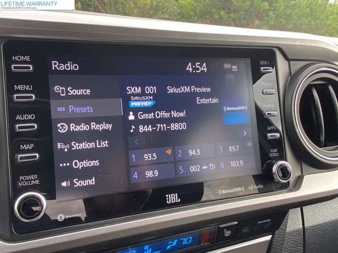 Used 2023 Toyota Tacoma Limited image 30