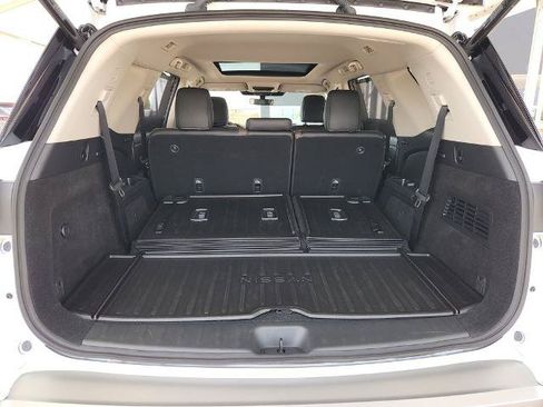 Certified 2025 Nissan Pathfinder Platinum w/ Cargo Package FWD image 14