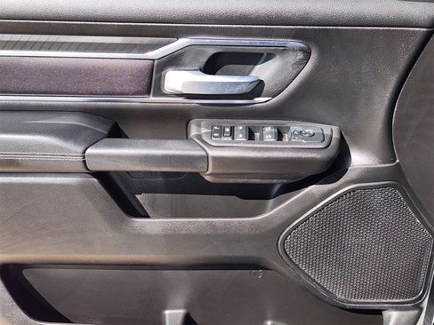 Used 2025 RAM 1500 Lone Star image 32