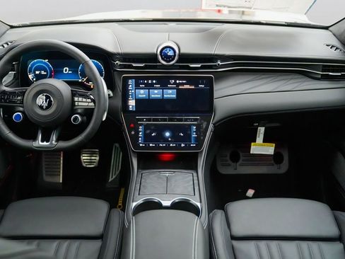 New 2025 Maserati Grecale Modena AWD/4WD image 27