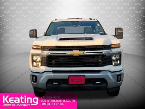 Used 2024 Chevrolet Silverado 3500 LT w/ Convenience Package image 10