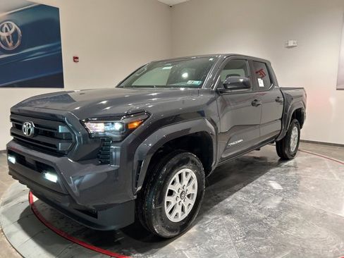 New 2026 Toyota Tacoma SR5 image 2