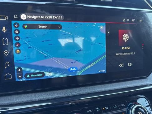 Used 2023 GMC Sierra 1500 AT4 w/ AT4 Premium Package image 3