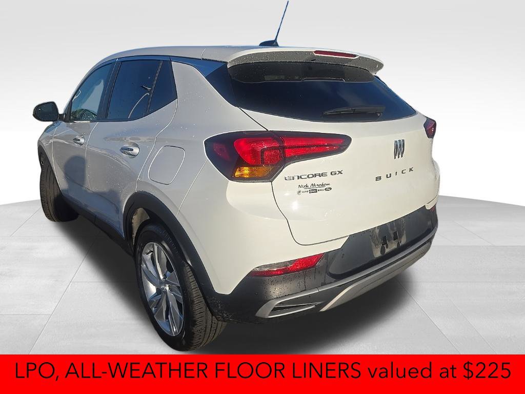 Certified 2024 Buick Encore GX Preferred FWD image 3