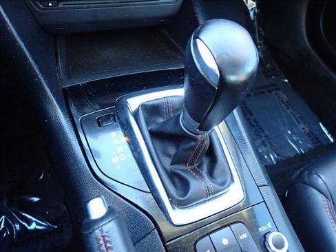 Used 2014 MAZDA MAZDA3 i Grand Touring image 19