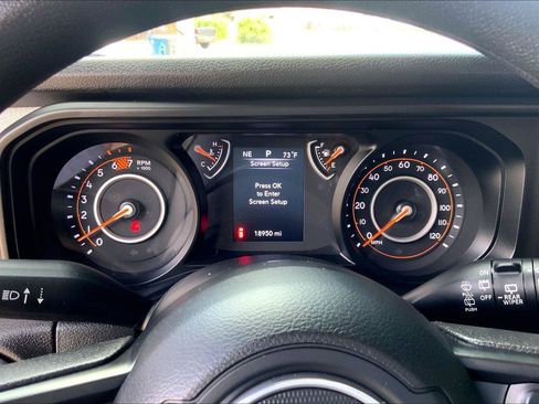 Used 2024 Jeep Wrangler Sport AWD/4WD image 20