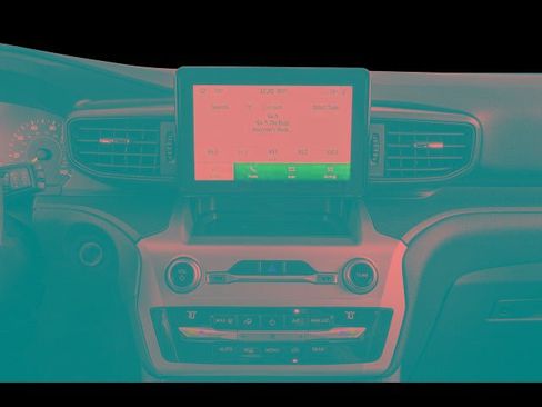 Used 2023 Ford Explorer 4WD image 18