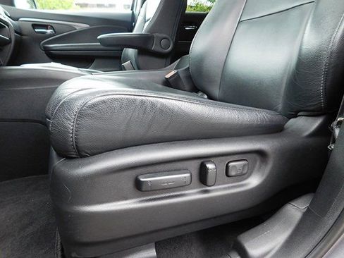 Used 2022 Honda Pilot Special Edition image 18