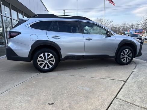 Certified 2025 Subaru Outback Premium w/ Popular Package #1A image 20