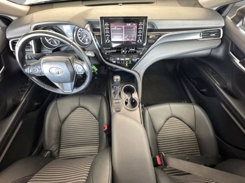 Used 2023 Toyota Camry SE image 20