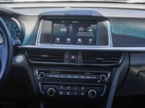 Used 2020 Kia Optima SE FWD image 14