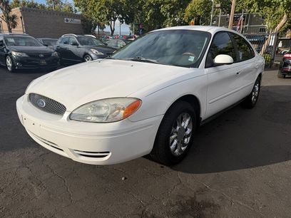 Used 2005 Ford Taurus SEL