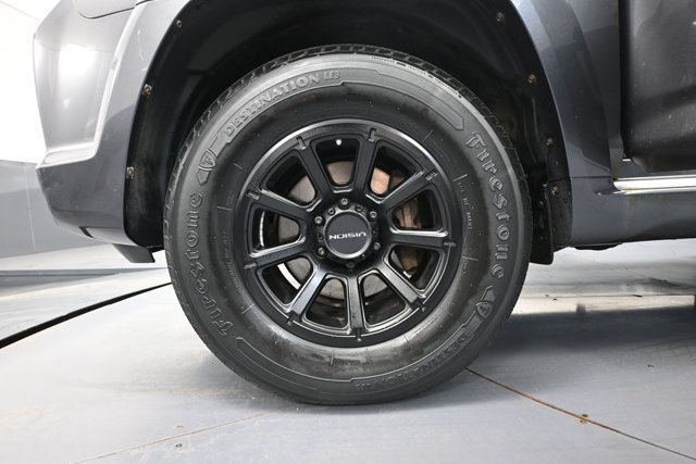 Used 2013 Toyota 4Runner SR5 w/ Convenience Pkg AWD/4WD image 12