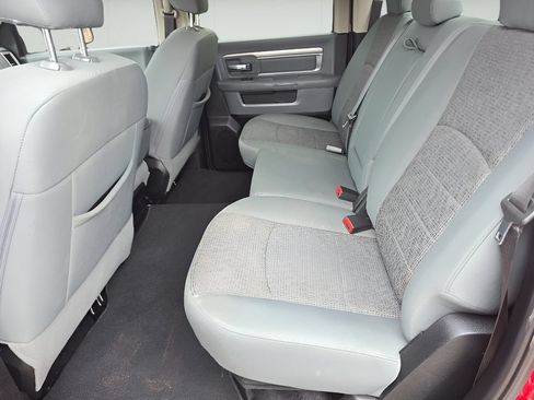 Used 2018 RAM 2500 SLT w/ Luxury Group AWD/4WD image 22