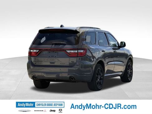 Used 2024 Dodge Durango R/T AWD/4WD image 7