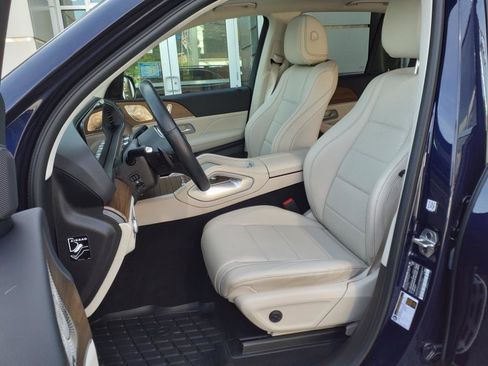 Used 2022 Mercedes-Benz GLE 350 4MATIC image 11