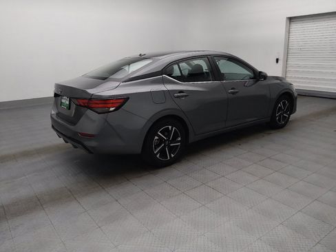 Used 2025 Nissan Sentra SV FWD image 10