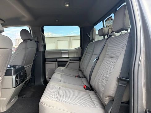 Used 2021 Ford F250 XLT w/ XLT Premium Package AWD/4WD image 12
