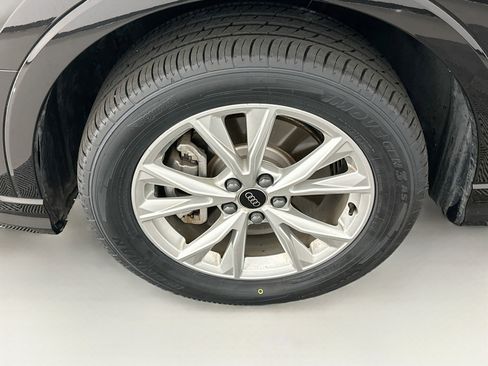 Used 2025 Audi Q3 2.0T Premium AWD/4WD image 11