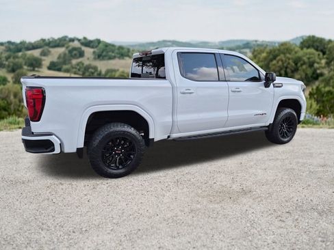 Used 2022 GMC Sierra 1500 AT4X AWD/4WD image 10