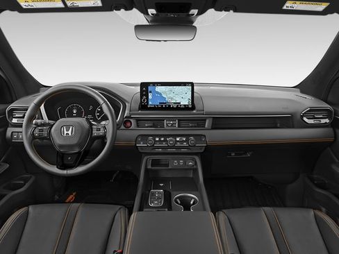 Used 2023 Honda Pilot TrailSport image 3