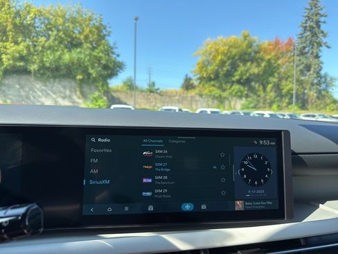 New 2026 Hyundai Tucson SEL image 24