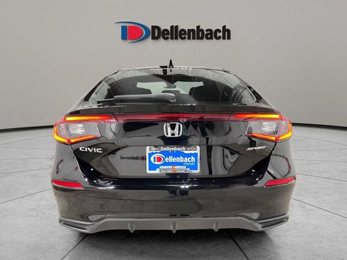 Used 2025 Honda Civic Sport image 4