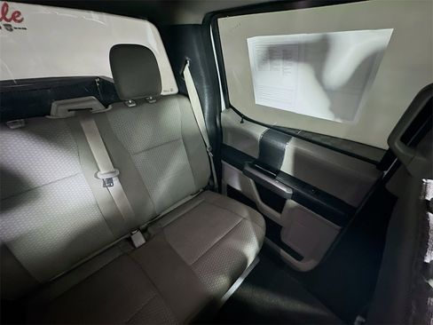 Used 2019 Ford F250 XLT image 14