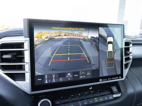 Used 2023 Toyota Tundra Platinum image 18