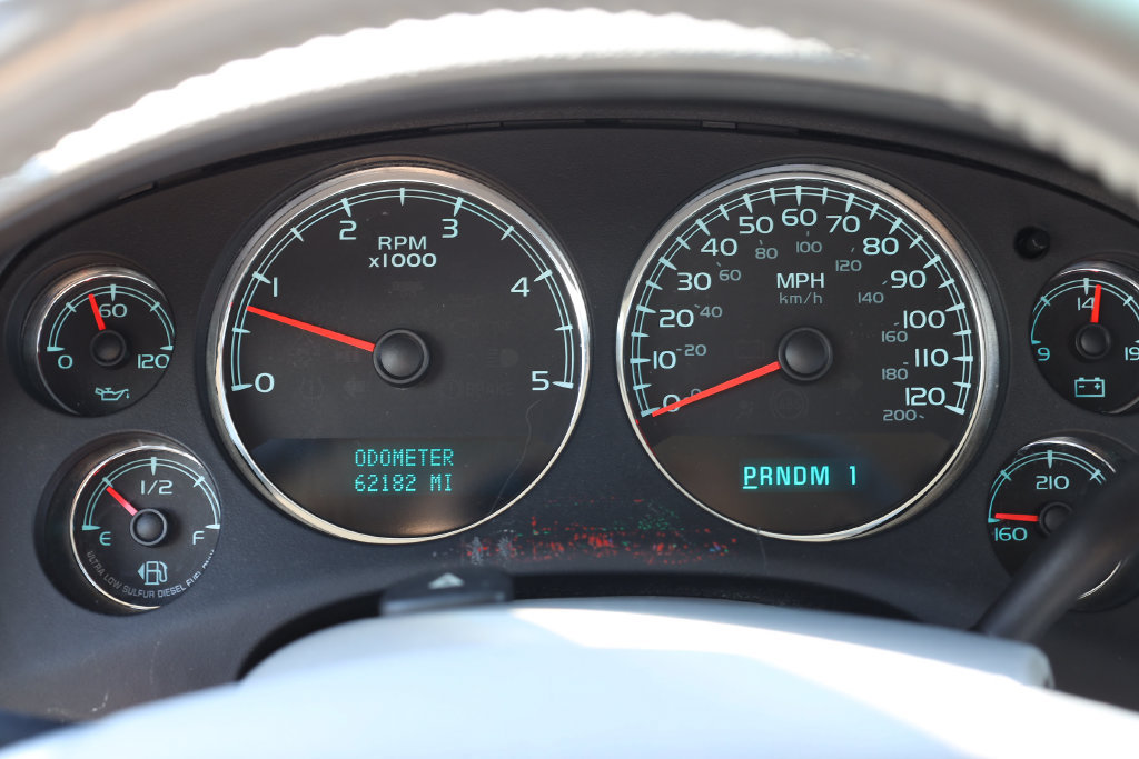 Used 2008 GMC Sierra 2500 SLT w/ Z71 Off-Road Package AWD/4WD image 14