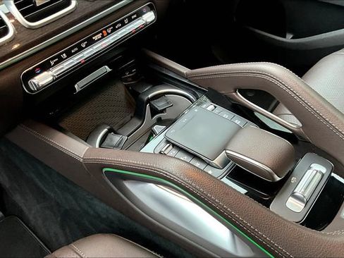 Used 2021 Mercedes-Benz GLS 450 4MATIC image 12