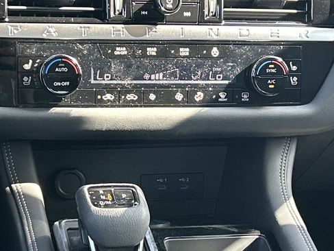 New 2026 Nissan Pathfinder Platinum AWD/4WD image 27