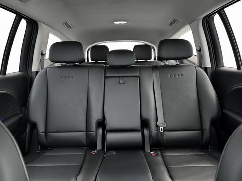 New 2026 Hyundai Ioniq 9 SEL image 16