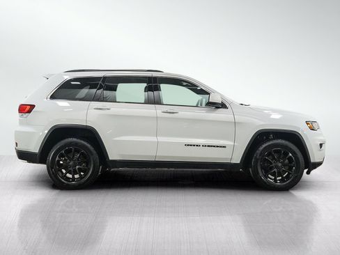 Used 2021 Jeep Grand Cherokee Laredo X AWD/4WD image 6