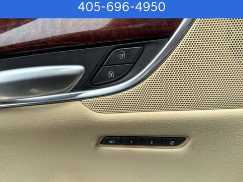 Used 2019 Cadillac XT5 Premium Luxury w/ Driver Assist Package image 23