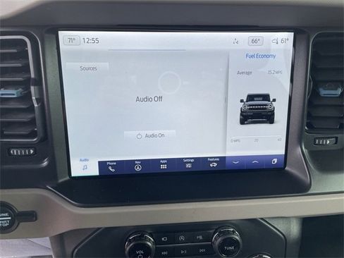 Used 2022 Ford Bronco Wildtrak image 19