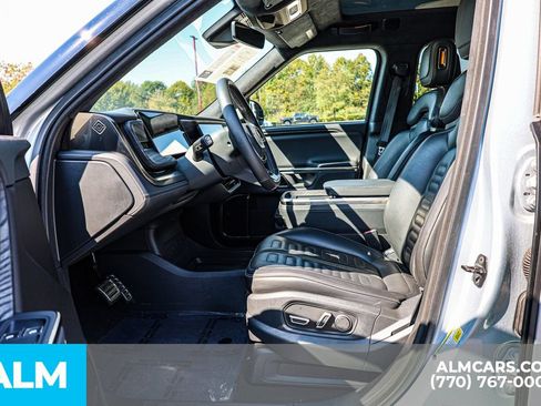 Used 2024 Rivian R1S Adventure image 19