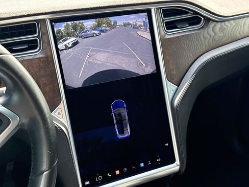Used 2017 Tesla Model X 90D AWD/4WD image 33