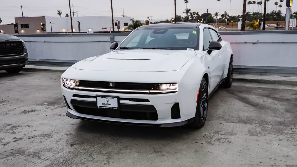 New 2026 Dodge Charger R/T AWD/4WD image 4