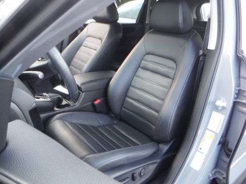 Used 2024 Honda CR-V EX-L image 13