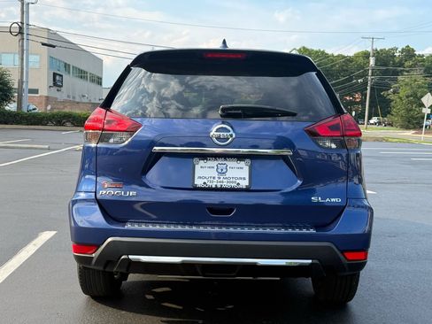 Used 2017 Nissan Rogue SL w/ SL Premium Package AWD/4WD image 5