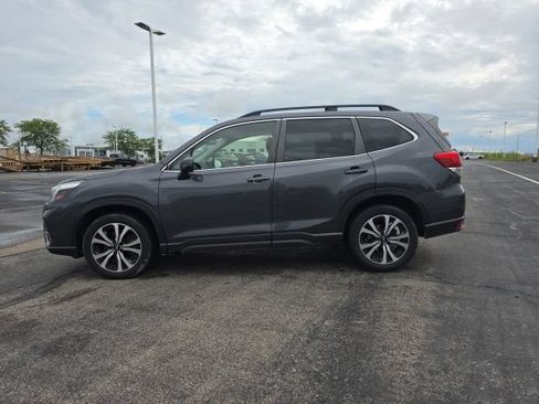 Used 2020 Subaru Forester Limited w/ Popular Package #3 AWD/4WD image 6