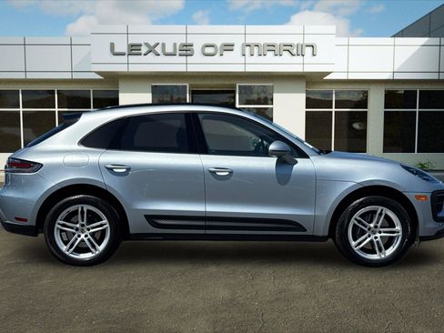 Used 2022 Porsche Macan AWD/4WD image 8