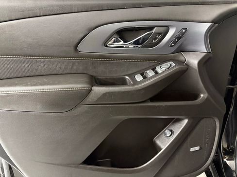 Used 2019 Chevrolet Traverse Premier w/ Redline Edition image 17