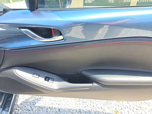 Used 2017 MAZDA MX-5 Miata Grand Touring RWD image 13