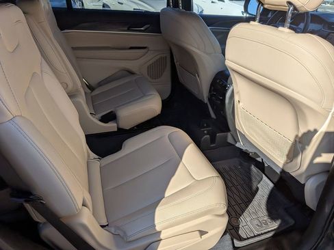 Used 2023 Jeep Grand Cherokee L Limited w/ Trailer Tow Group (B) image 26