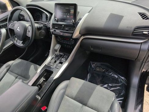 Used 2025 Mitsubishi Eclipse Cross SE AWD/4WD image 32